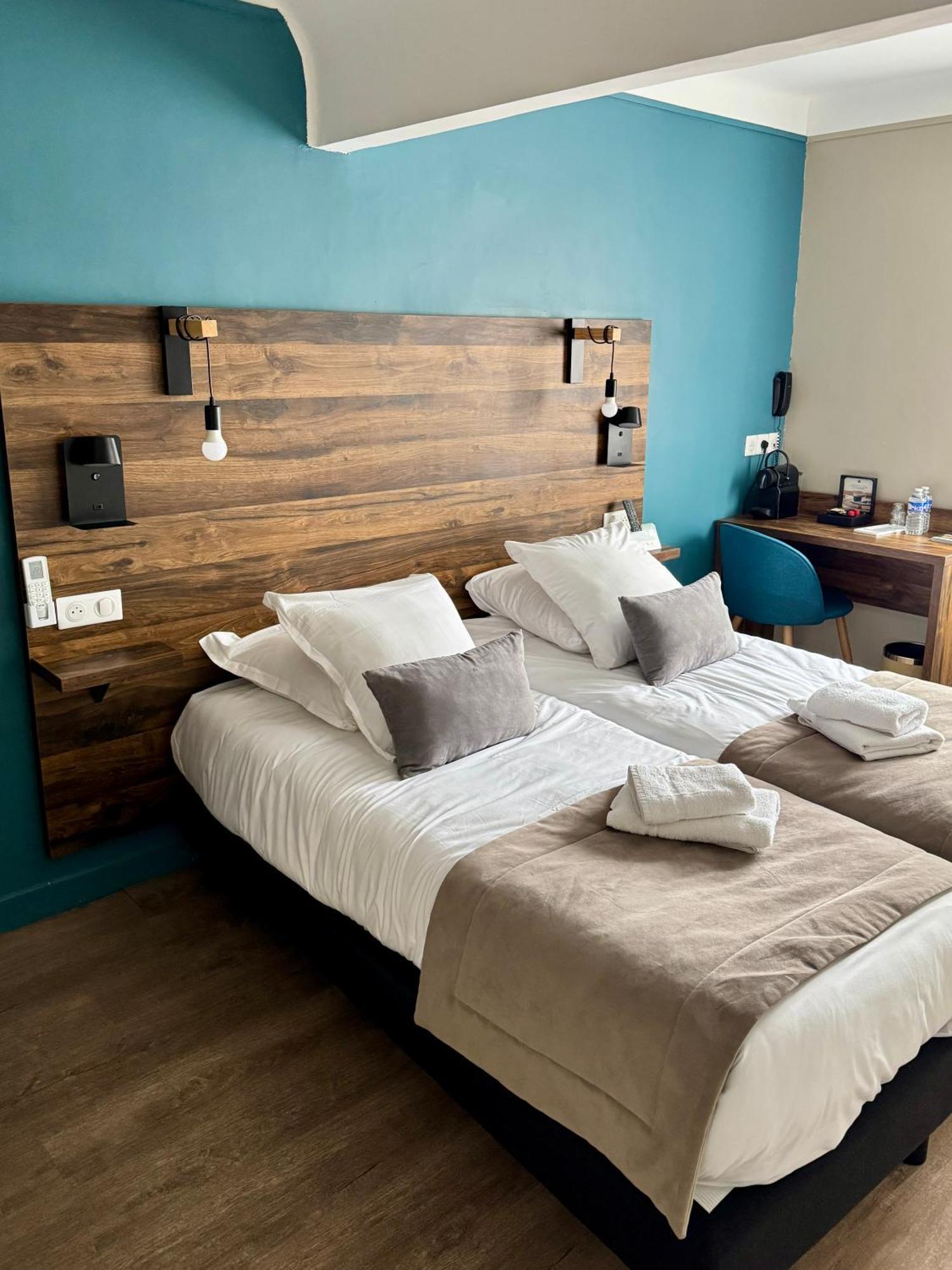 Logis Hotel De La Poste Витры-Ле-Франфоис Экстерьер фото